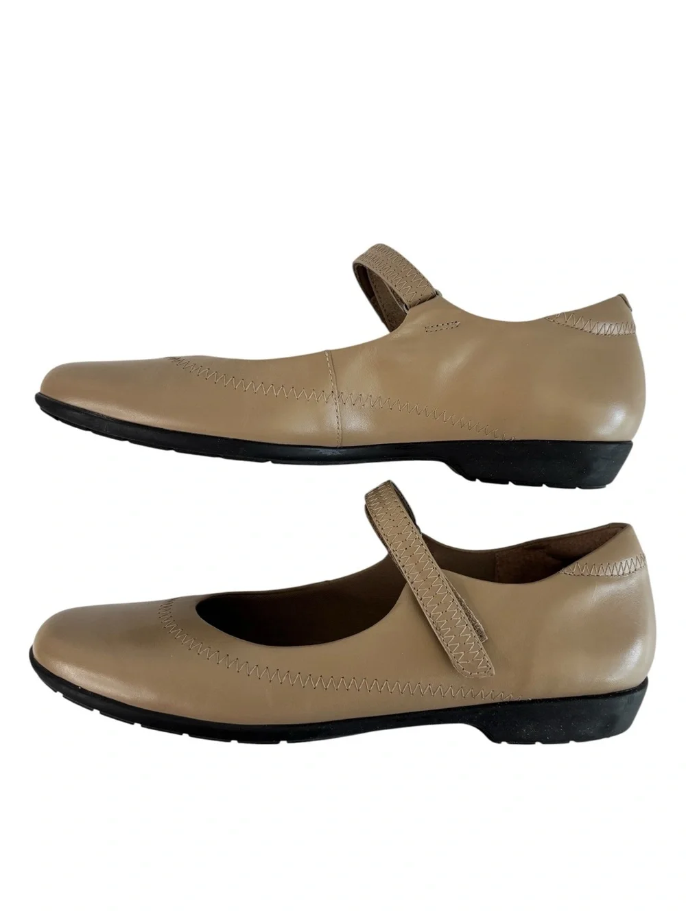 Walking Cradles Mary Jane Ballet Flats Sz 10.5 N Tan Leather Womens Comfort Shoe